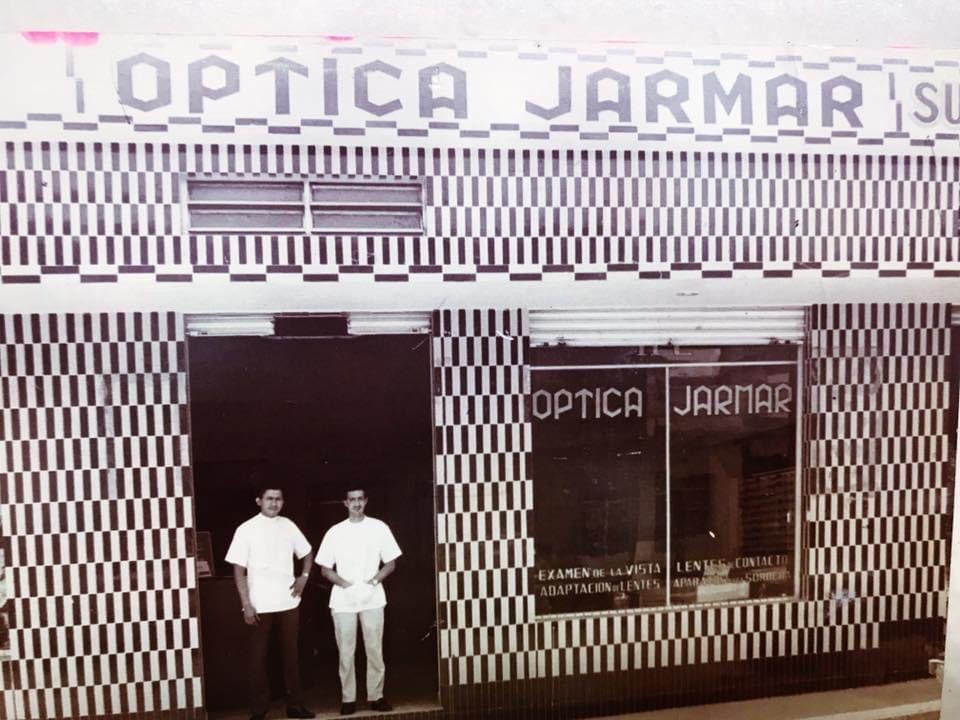 60 años de Ópticas Jarmar: la historia de una familia que cuida la vista de otras familias